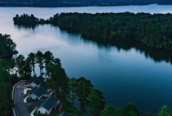 Pickwick Landing